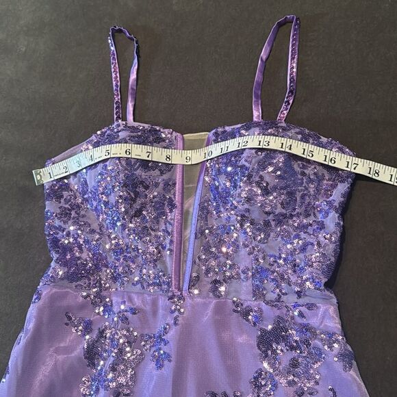 Women’s Purple Mermaid Fit Prom Party Dress Sparkly Sequins Lace Up Back Size 8 - Picture 12 of 12